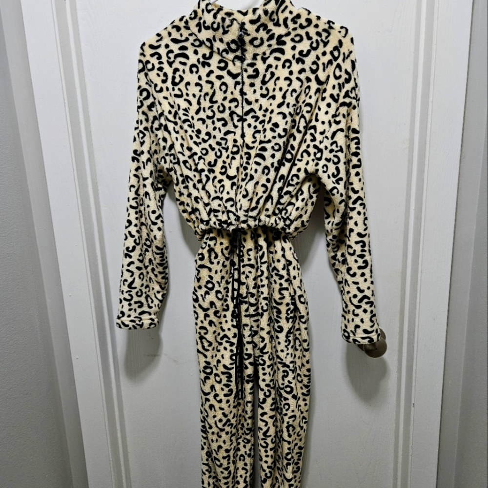 HYFVE Leppard 2 piece lounge wear
